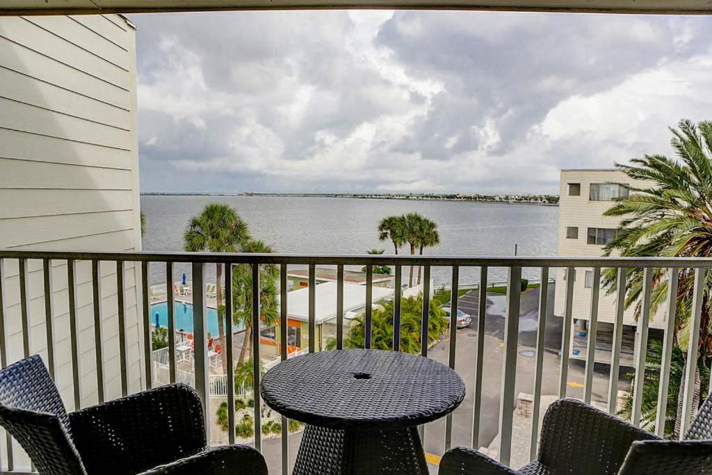 410-Gorgeous Views, Waterfront, Wifi, Pool And Close To Bucs Stadium Tampa Extérieur photo